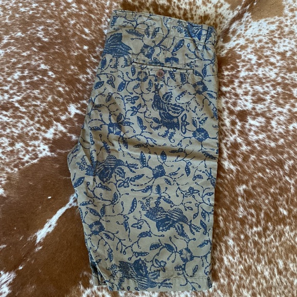 40weft Shorts - Picture 10 of 11